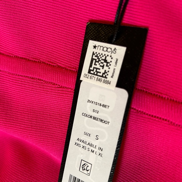 BCBGMAXAZRIA womens Short Cap Sleeve Cut Out Bodycon Cocktail Dress Dress - Picture 7 of 7